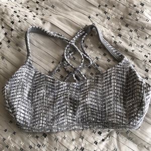 Lululemon free to be zen sports bra